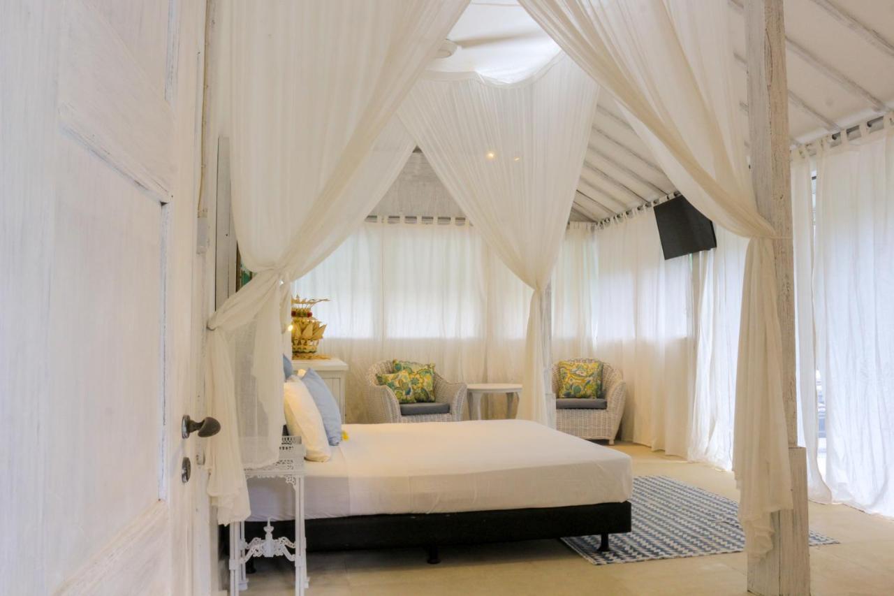 Chanteak Bali Jimbaran  Exterior photo