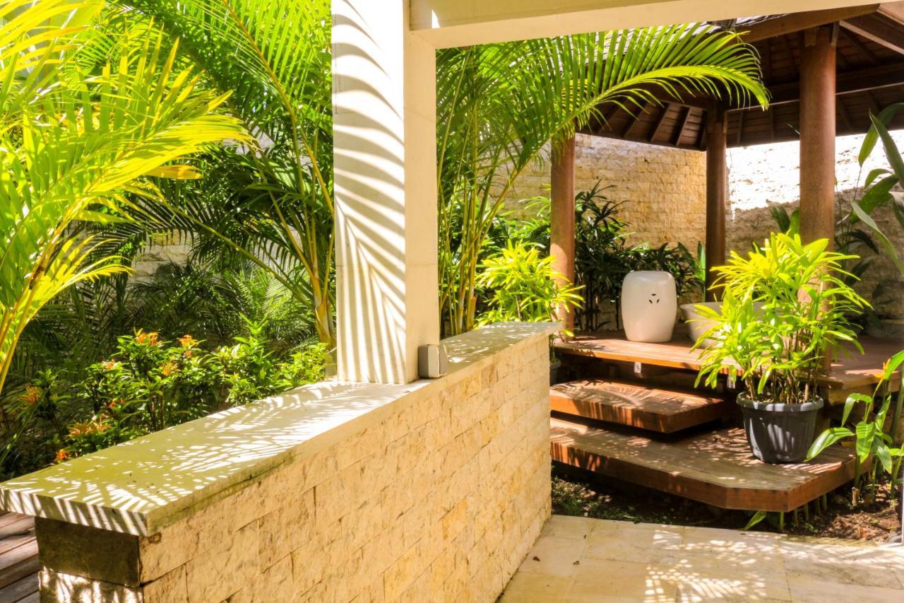 Chanteak Bali Jimbaran  Exterior photo